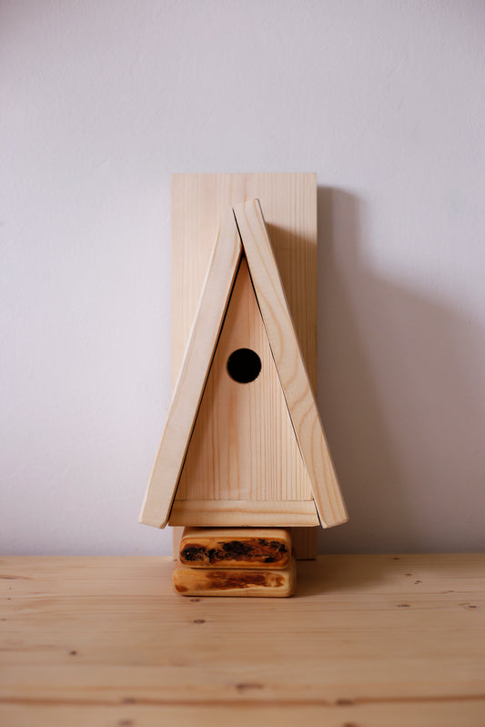 Handmade DIY Wooden Birdhouse Kit